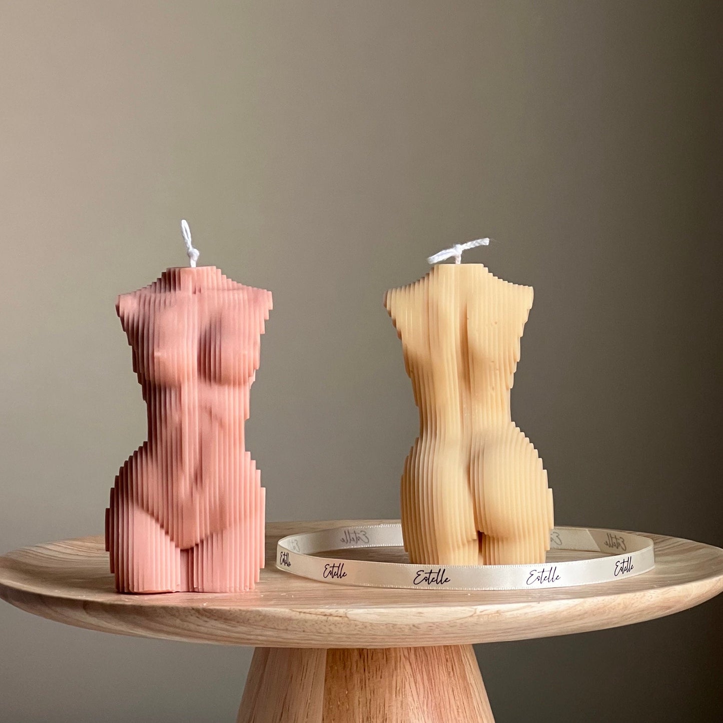Geometrische Frauen Torso Kerze: Handgemachte Vegane Sojawachs Skulptur