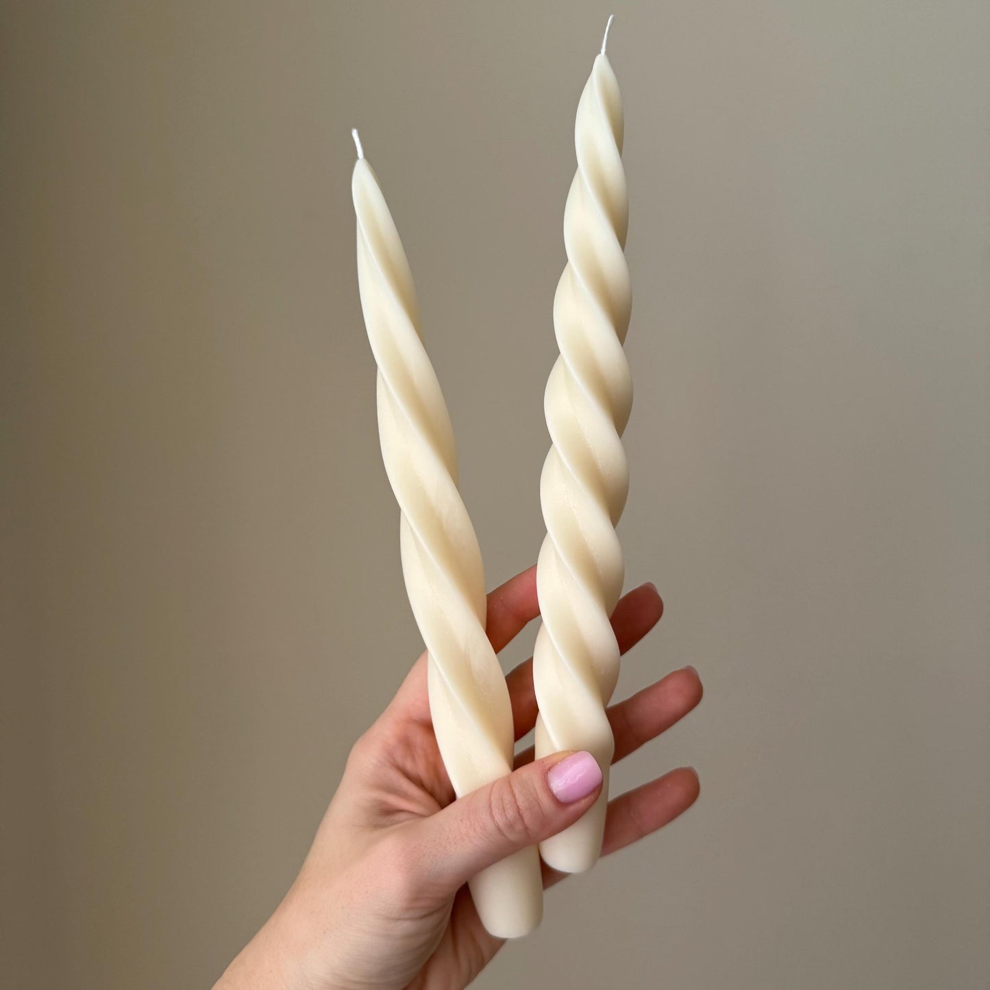 Spiral Soy Wax Taper Candle: Trendy Dinner Table Centerpiece