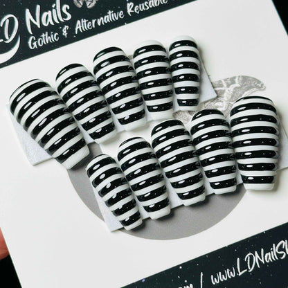 3D Stripe