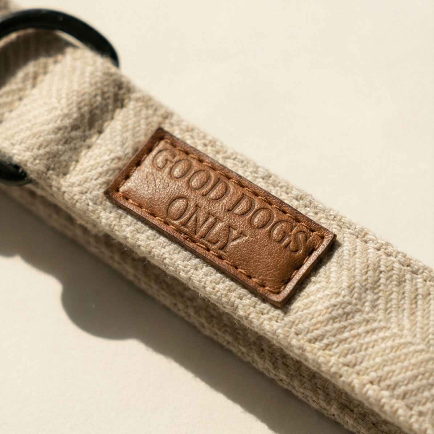 Tweed Collar