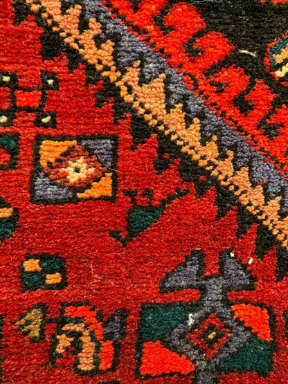 Perisan Zanjan Rug | 4' 8" x 7' 3"