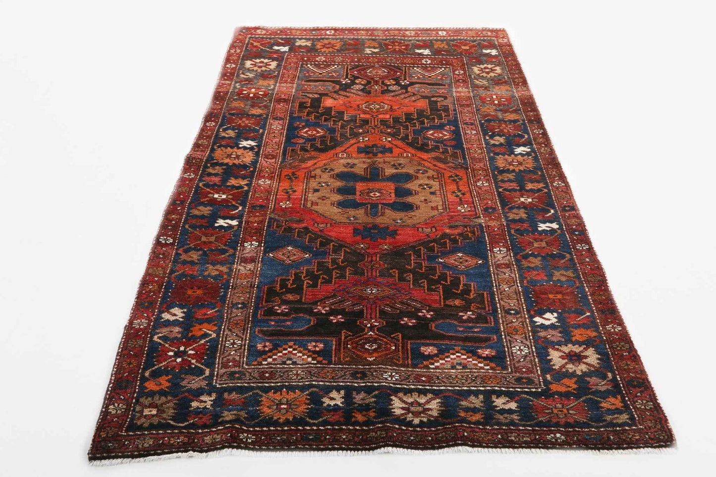 Persian Hamadan Rug | 4' 3" x 6' 8"