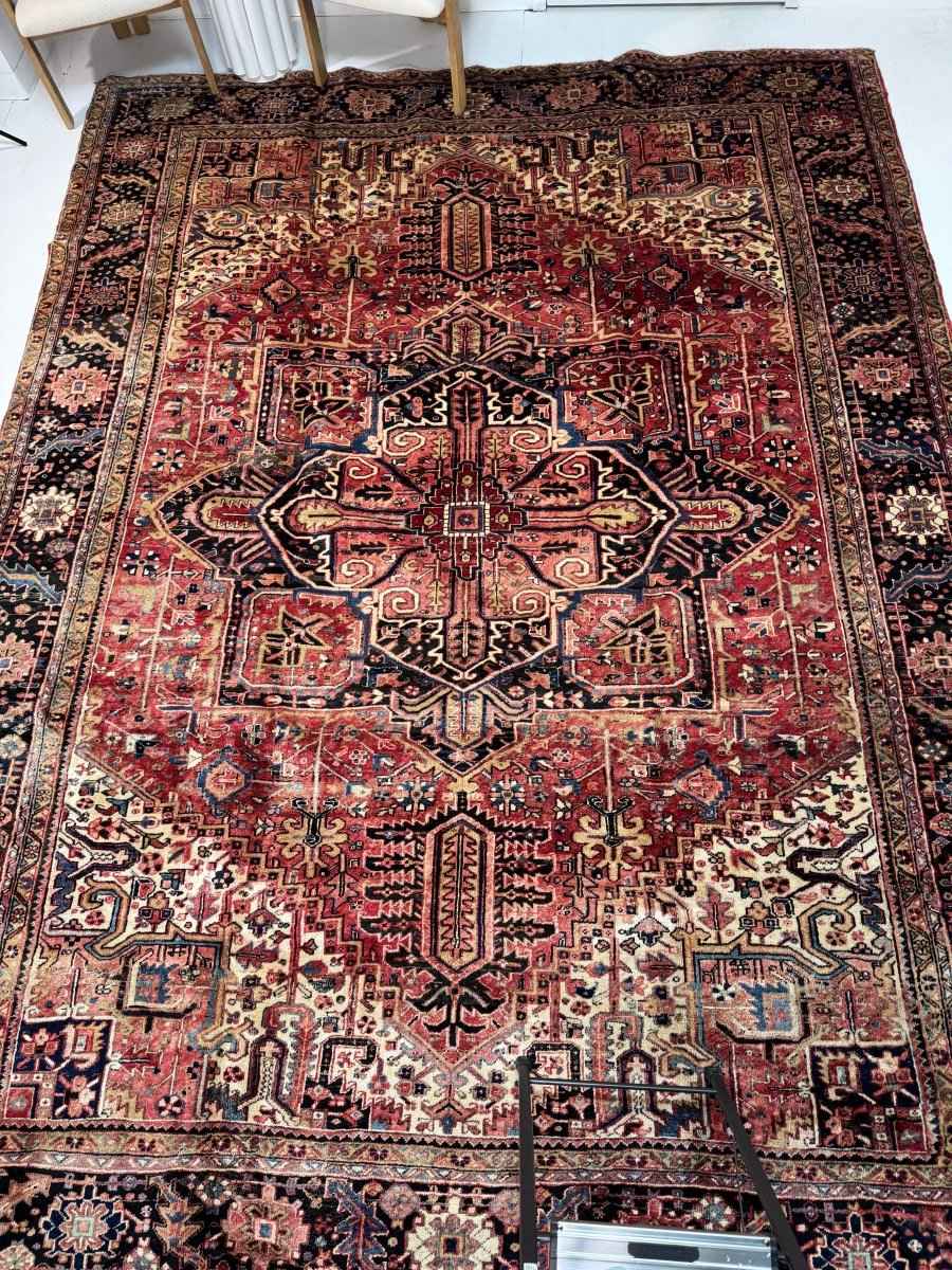Persian Heriz Rug | 9' 10" x 12' 11"