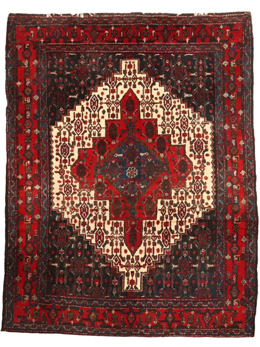 Persian Senneh Rug | 4' 2" x 5' 3"