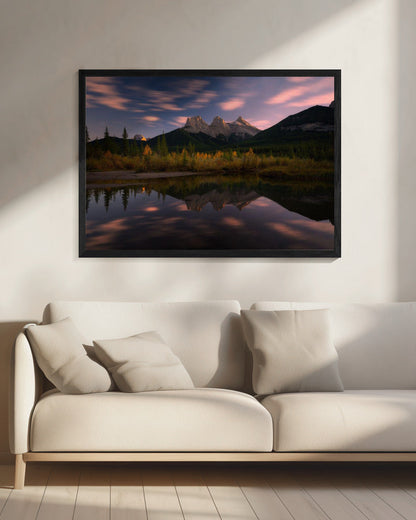 Wandbild Drei Schwestern und ein kleiner Bruder