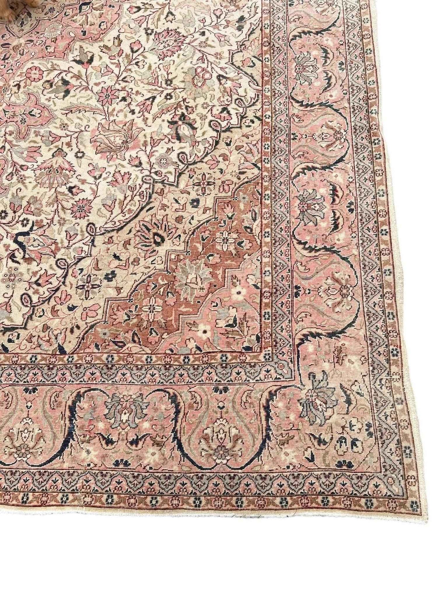 Turkish Vintage Rug - 12 x 8